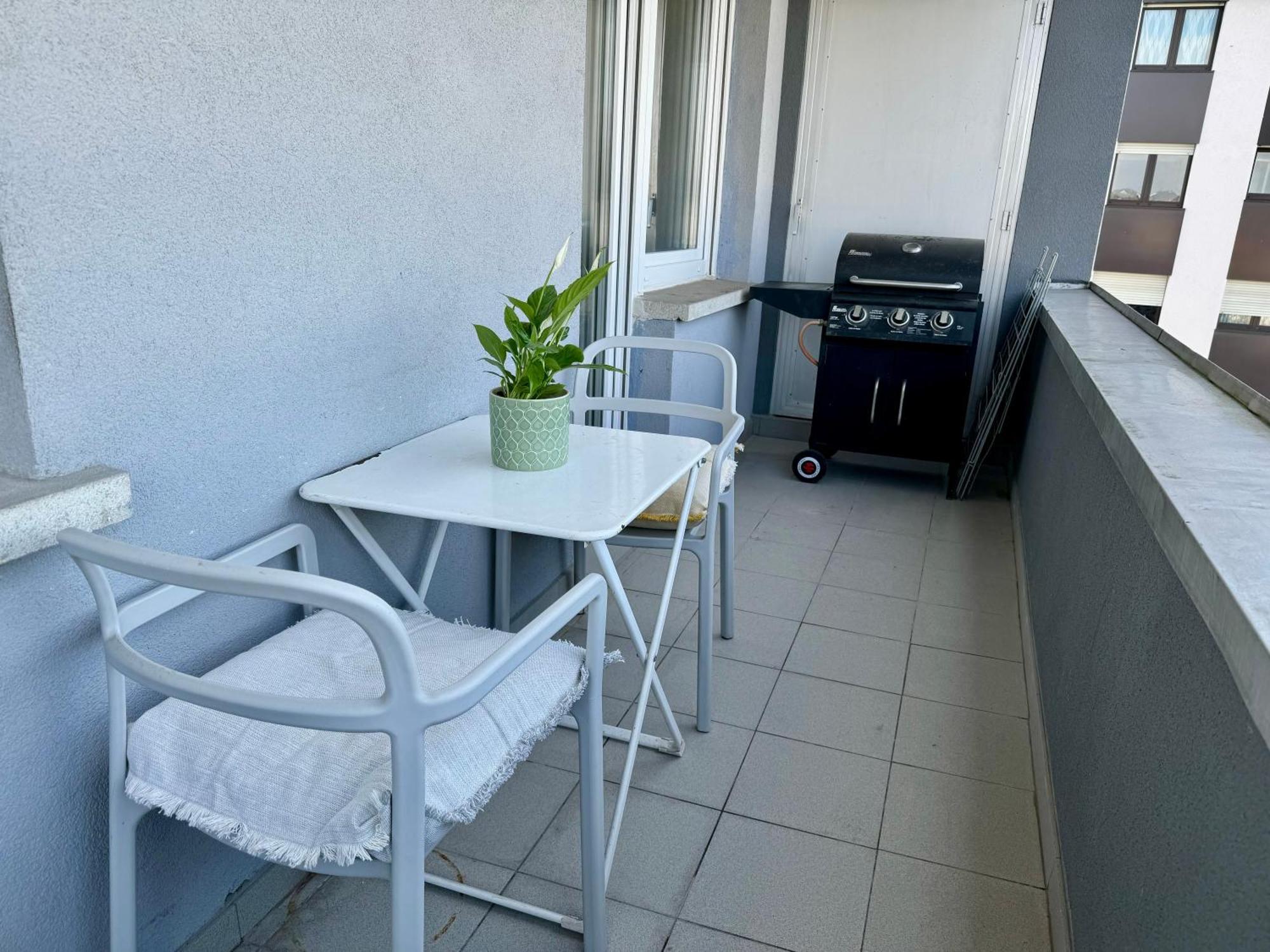 Luxembourg City Appartement 105M2 With Balcony Εξωτερικό φωτογραφία